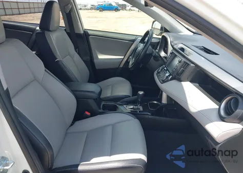 2017 Toyota Rav4 Limited z USA, uszkodzony, nr VIN JTMDFREV4HD212722